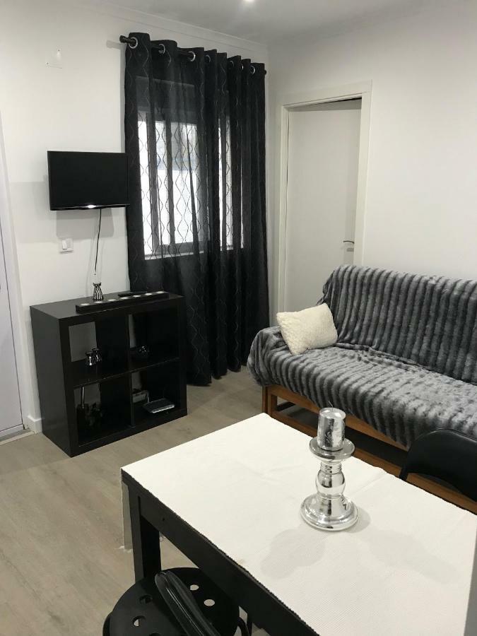 Apartmán Corner House Trafaria Exteriér fotografie